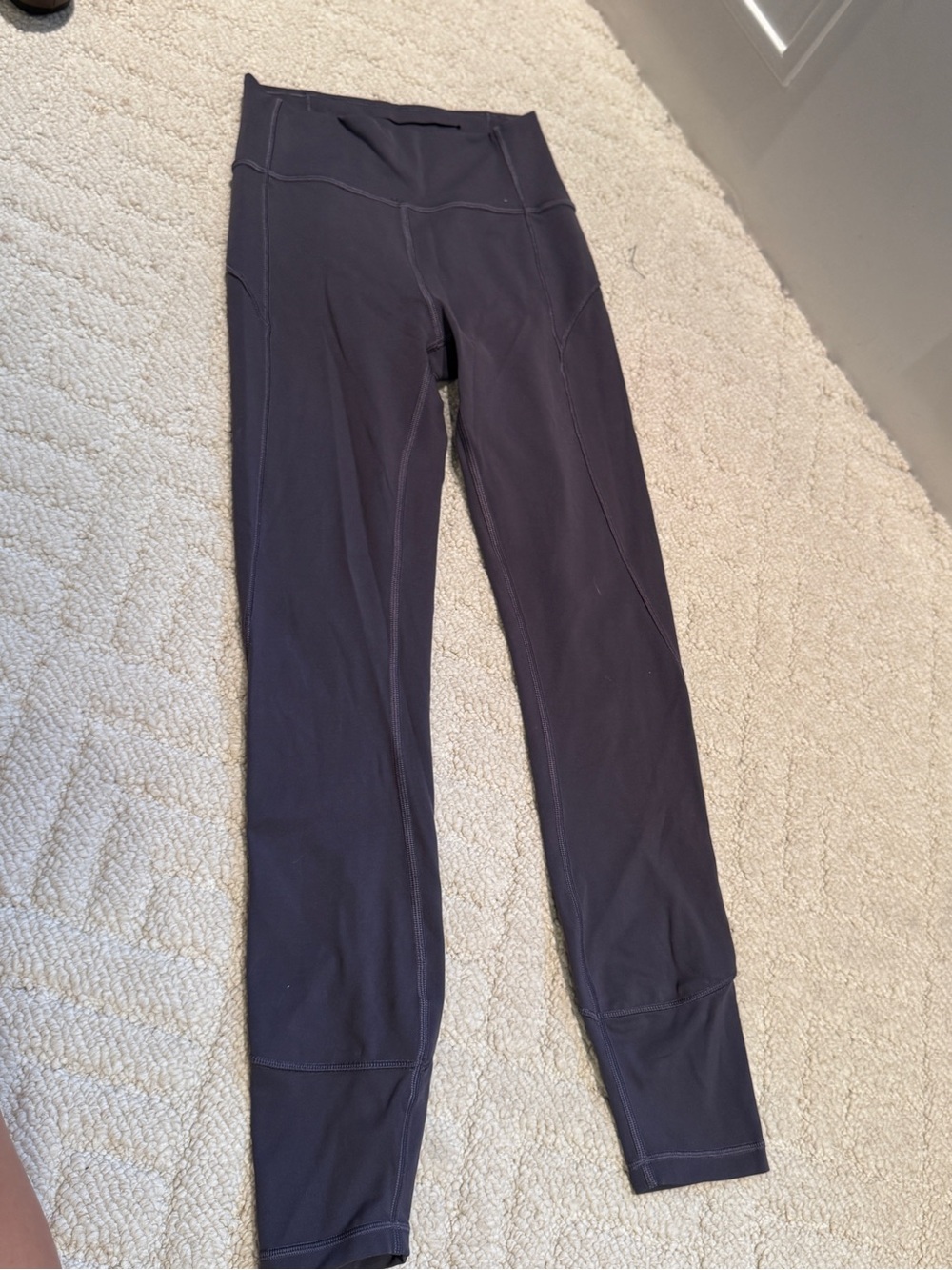Lululemon InStill High-Rise Leggings Size 4 - Picture 4 of 9